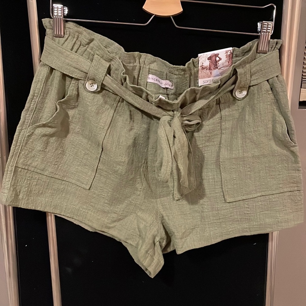 BNWT Sincerely Jules shorts